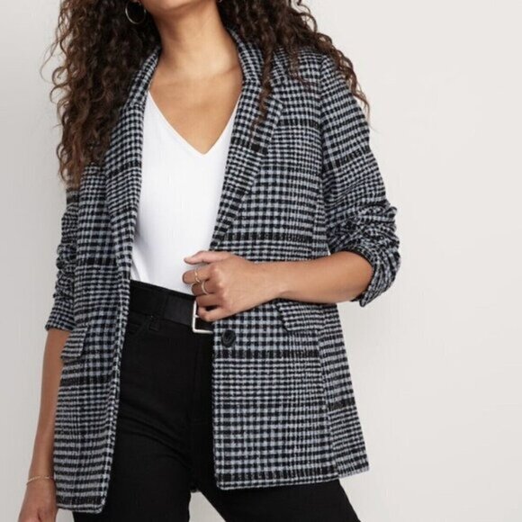 Old Navy, Size M, Soft-Brushed Oversized Blazer, Black, Gray-Blue Plaid, EUC - Picture 11 of 12